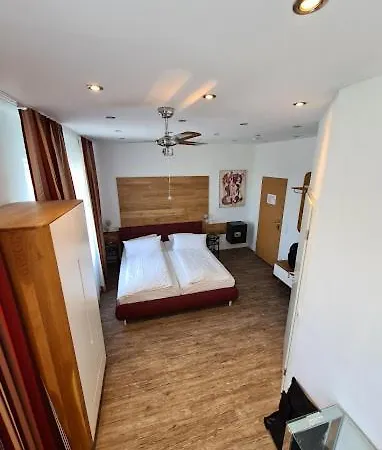 Donau By Munique 3*